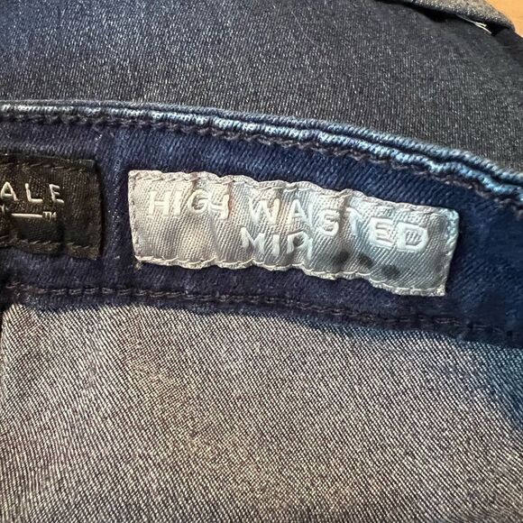 3 for $30! Aeropostale dark wash high rise shorts‎ - Picture 6 of 10